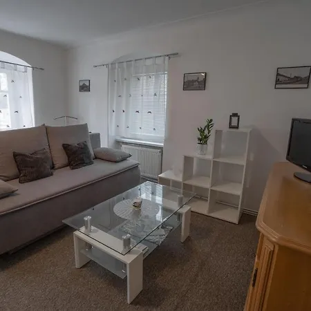 Apartma U Bastu Апартаменты *