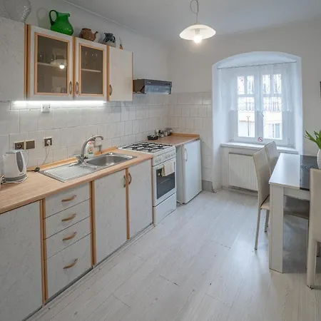 Apartma U Bastu Апартаменты Ческа-Каменице